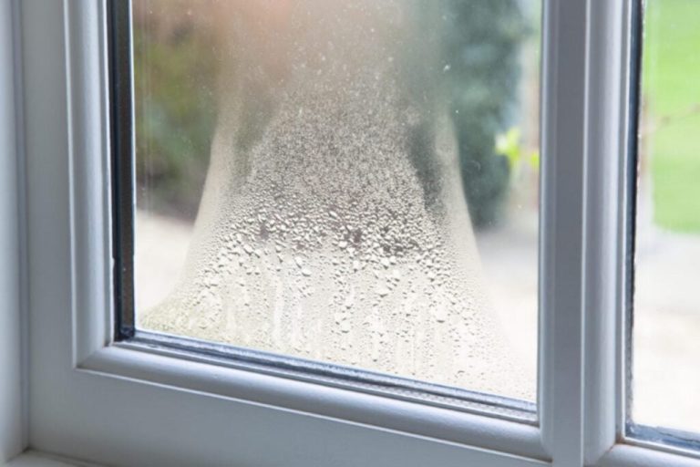 Nur dies aus der Küche aus der Küche und Sie verschwinden Ihre Feuchtigkeit im Haus oder unter den Fenstern